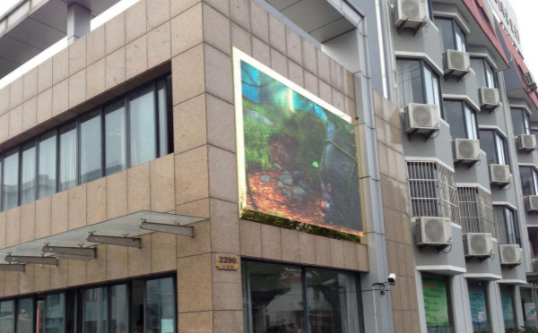 上海大眾工業（yè）學校校（xiào）門口led顯示屏
