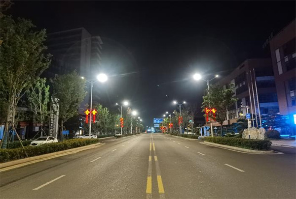 色多多AV导航助力城陽區主城（chéng）區路（lù）燈節能改造工程